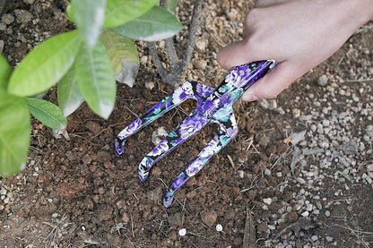 Gardening Gifts, 3 Piece Aluminum Garden Tool Set - Trowel, Cultivator, Pruning Shear, Gift Set for Women, Men, Gardening Needs (Purple&Blue)